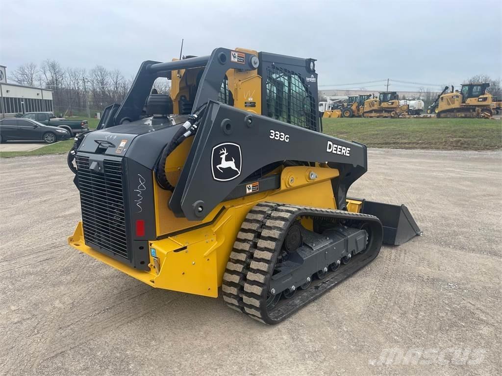 John Deere 333G Šmykom riadené nakladače