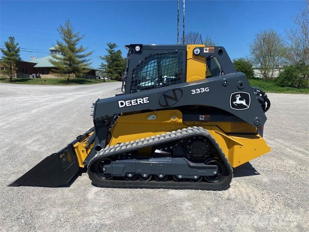 John Deere 333G Šmykom riadené nakladače
