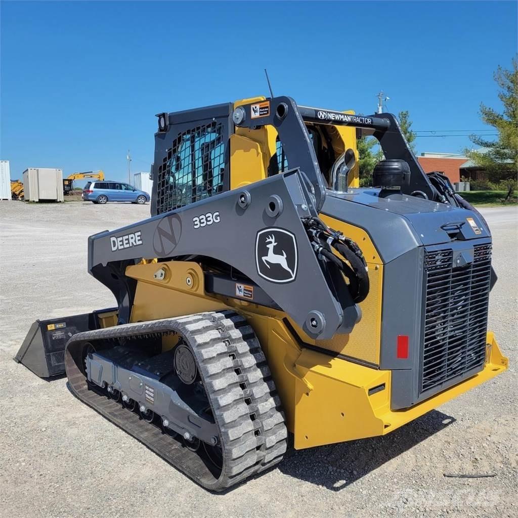 John Deere 333G Šmykom riadené nakladače