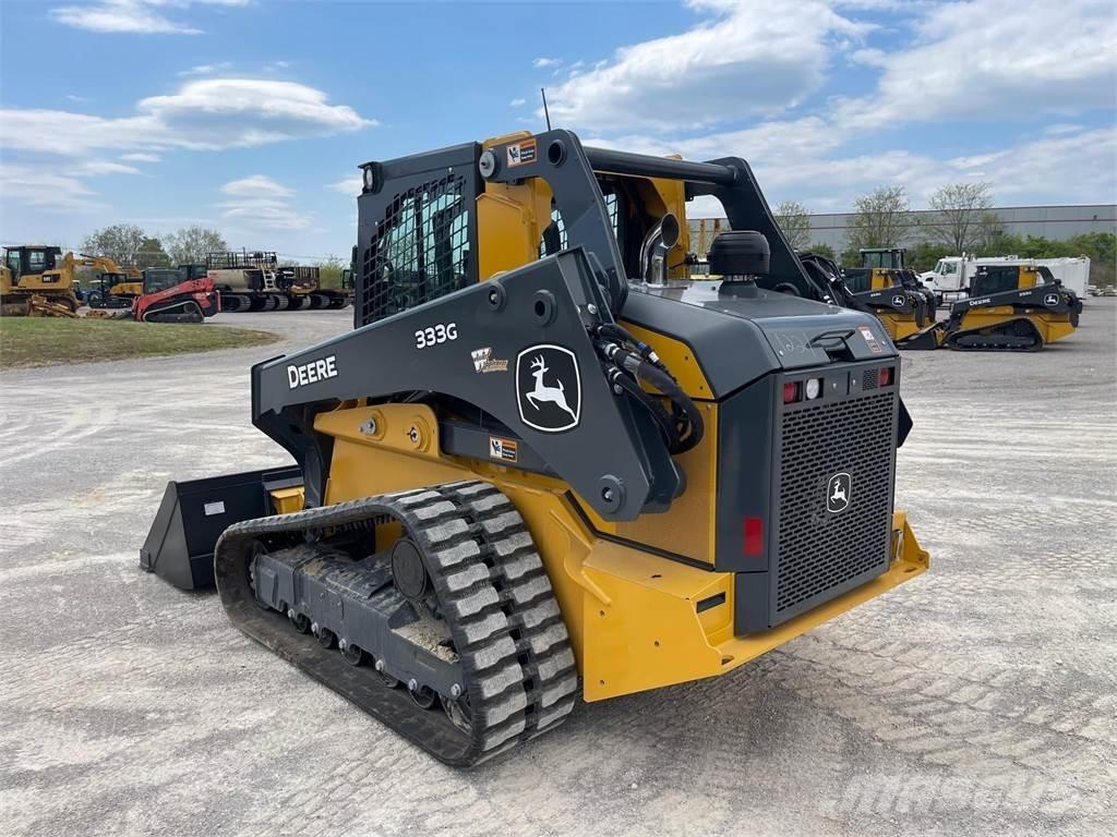 John Deere 333G Šmykom riadené nakladače