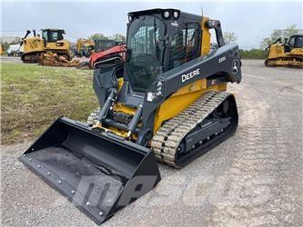 John Deere 333G Šmykom riadené nakladače