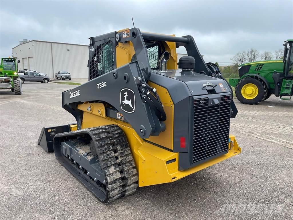 John Deere 333G Šmykom riadené nakladače