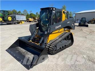 John Deere 333G Šmykom riadené nakladače