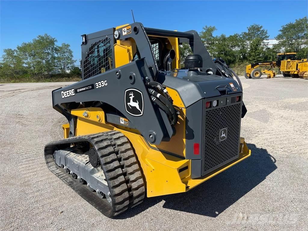 John Deere 333G Šmykom riadené nakladače