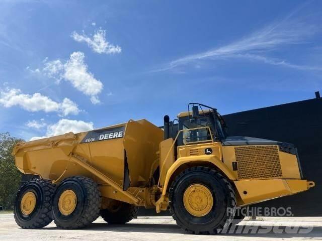 John Deere 460E Kĺbové nákladné autá