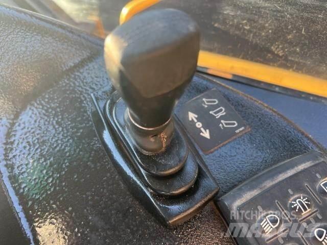 John Deere 460E Kĺbové nákladné autá