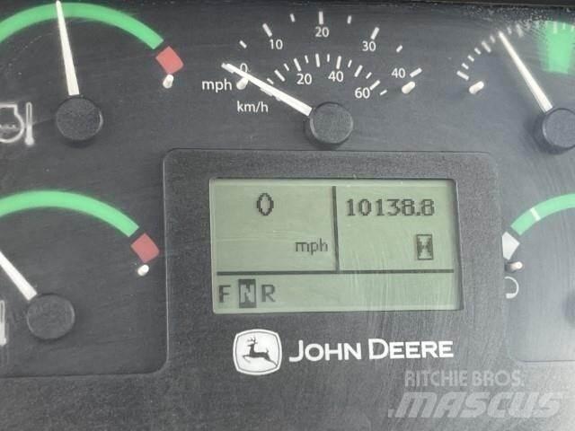 John Deere 460E Kĺbové nákladné autá