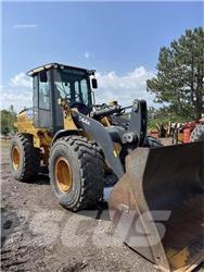 John Deere 544K Kolesové nakladače