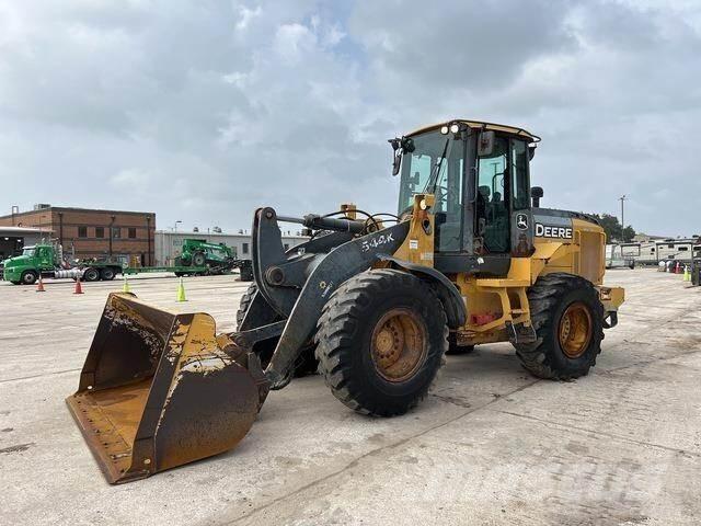 John Deere 544K Kolesové nakladače