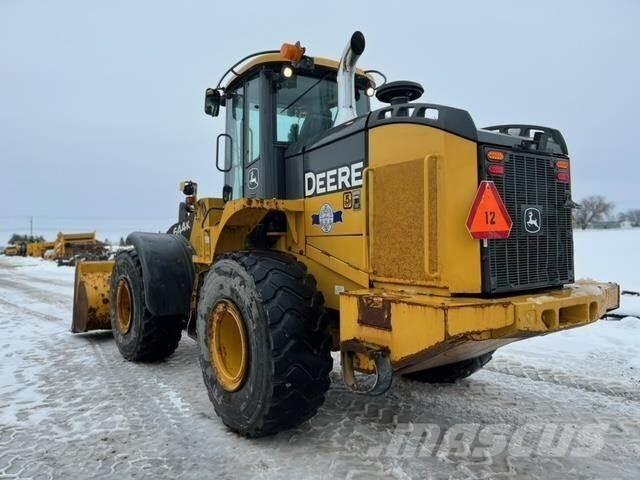 John Deere 644K Kolesové nakladače