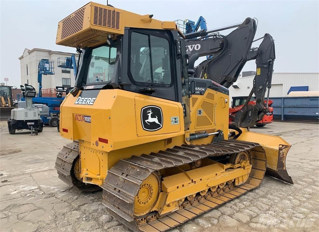 John Deere 650K Pásové dozéry
