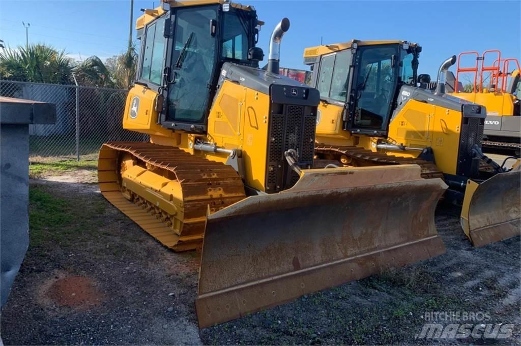 John Deere 650P LGP Pásové dozéry