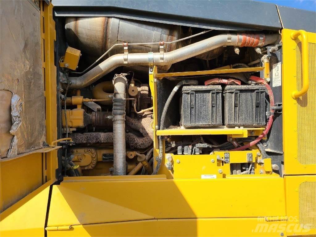 John Deere 672G Grejdery
