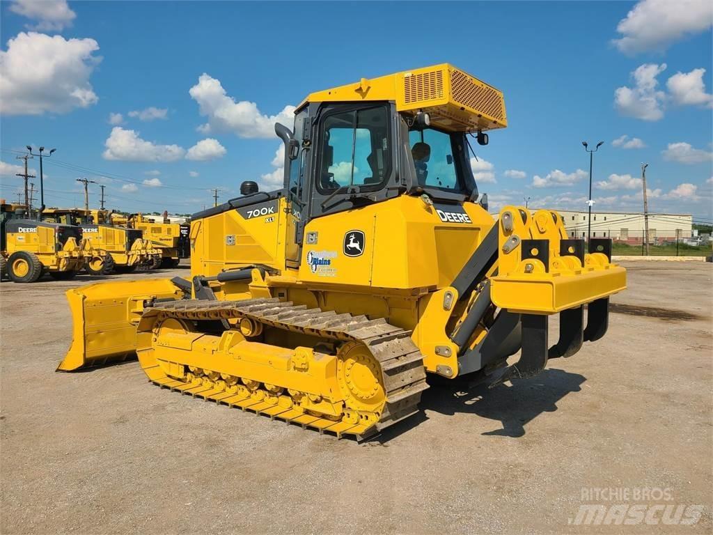 John Deere 700K Pásové dozéry