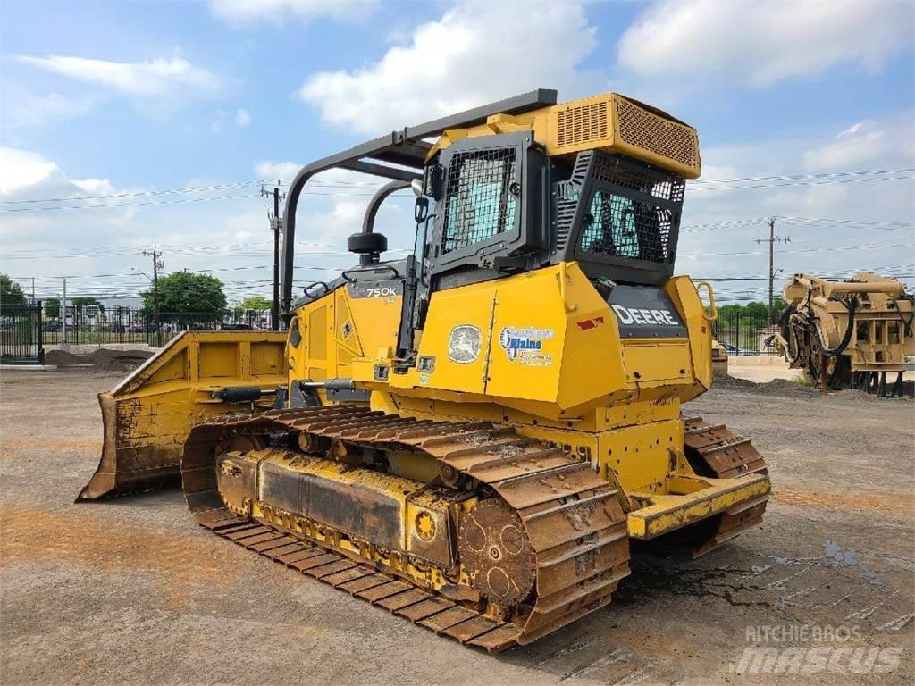John Deere 750K LGP Pásové dozéry