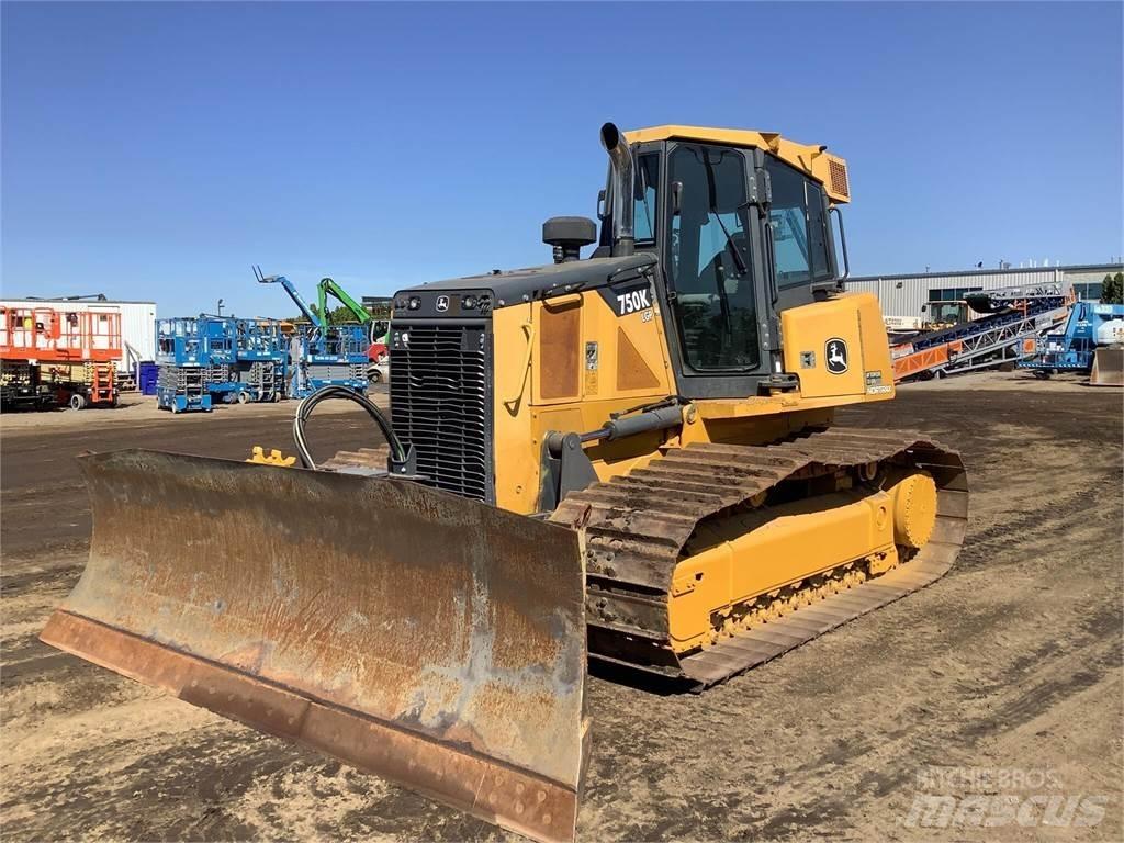 John Deere 750K LGP Pásové dozéry