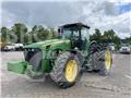 John Deere 8430 Traktory