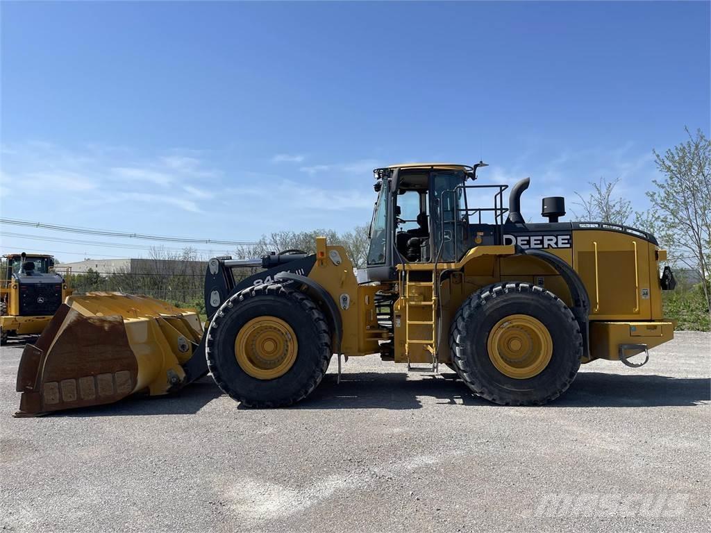 John Deere 844KIII Kolesové nakladače