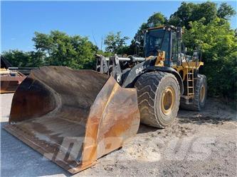 John Deere 844KIII Kolesové nakladače
