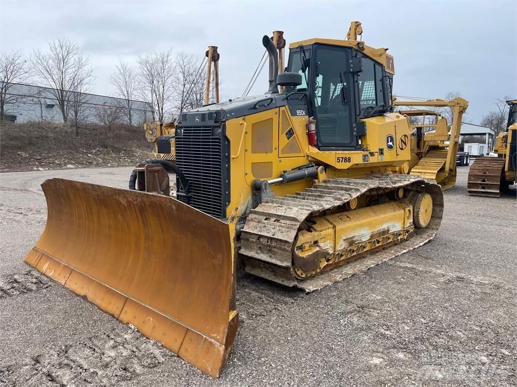 John Deere 850K WLT Pásové dozéry