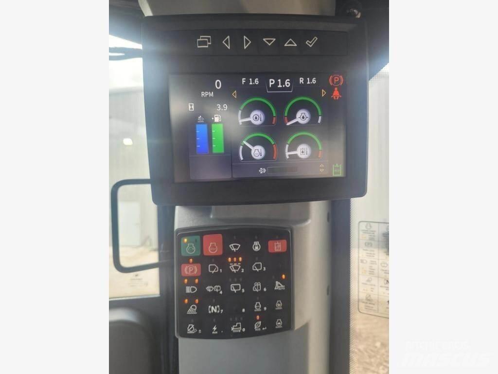 John Deere 850L WLT Pásové dozéry