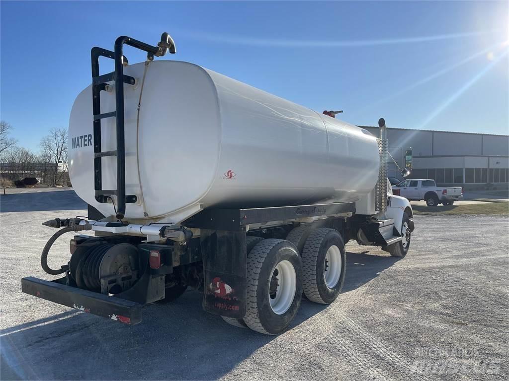 Kenworth T370 Cisterny na vodu