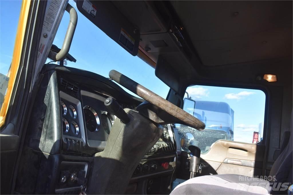 Kenworth T800 Autožeriavy, hydraulické ruky