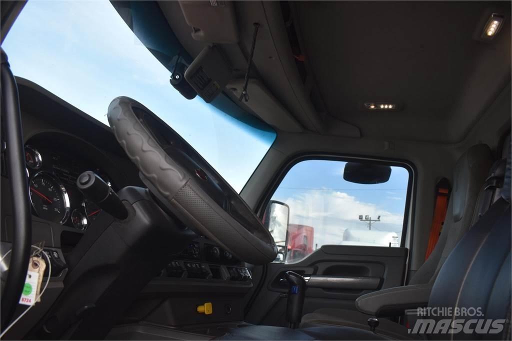 Kenworth T880 Sklápače
