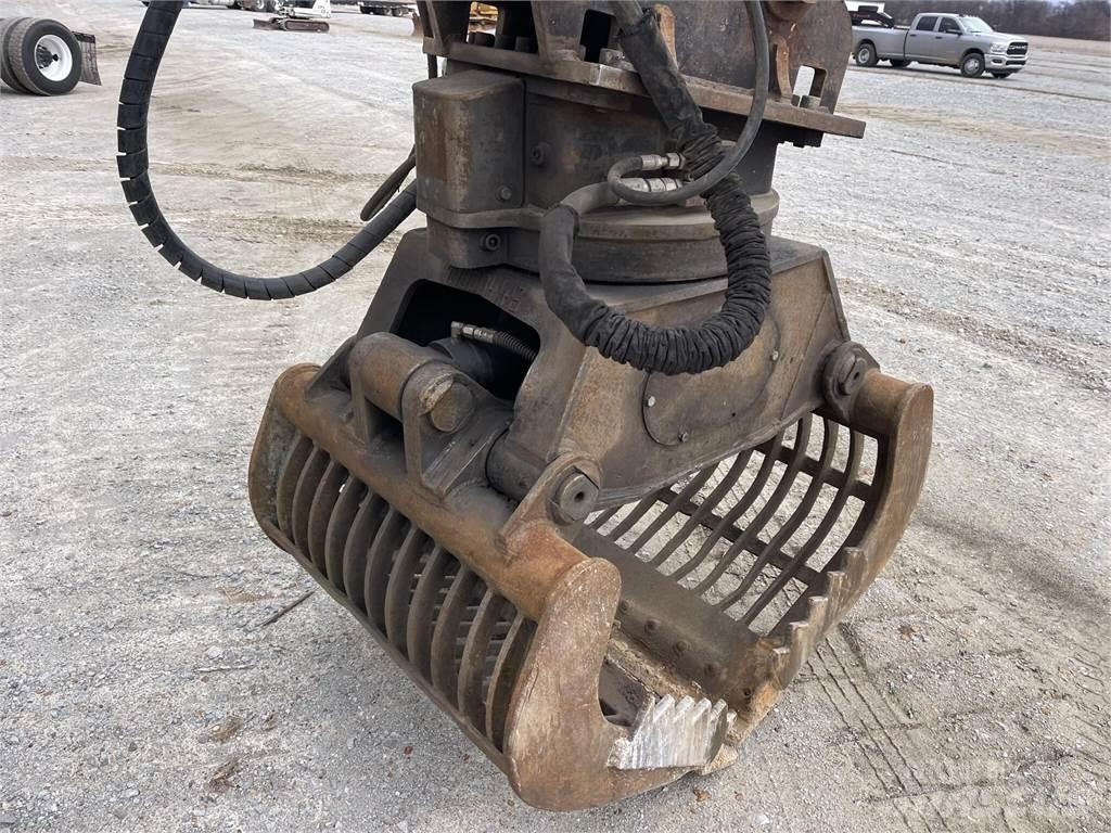 Kobelco SK210 LC-9 Lesné nakladače