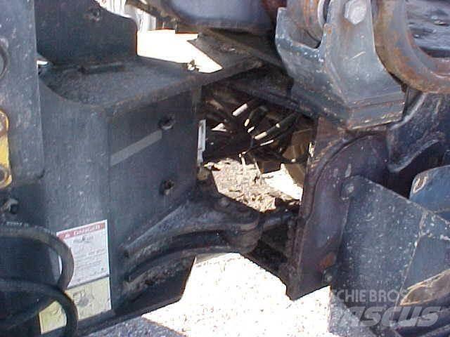 Komatsu WA100 Kolesové nakladače