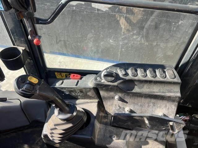 Komatsu WA270-8 Kolesové nakladače