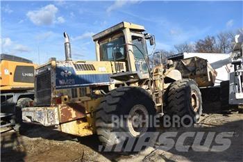 Komatsu WA420 Kolesové nakladače