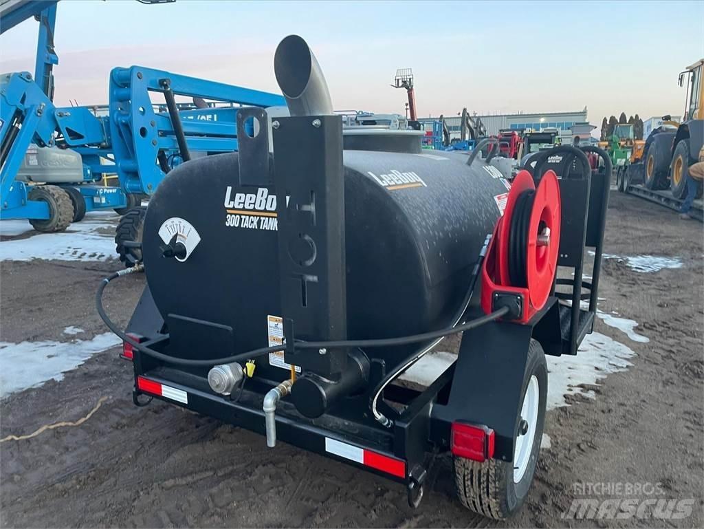 LeeBoy L300 Finišéry
