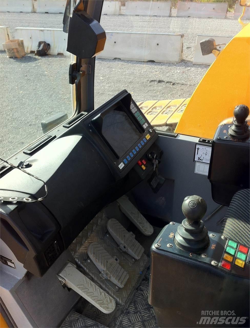 Liebherr LTR1100 Pásové žeriavy