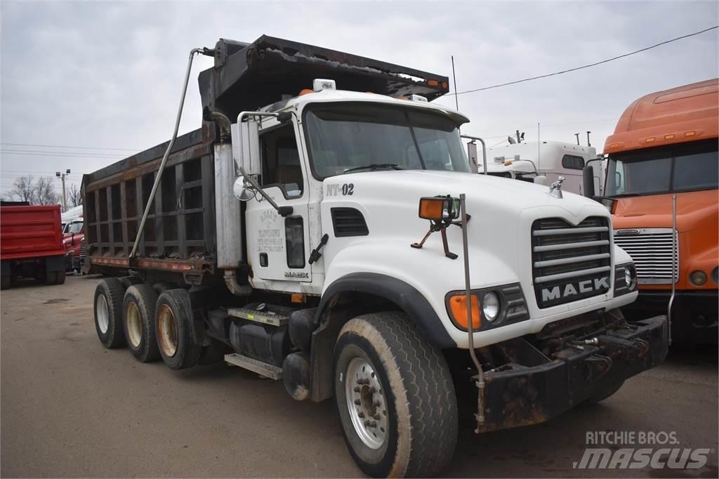 Mack GRANITE CV713 Sklápače