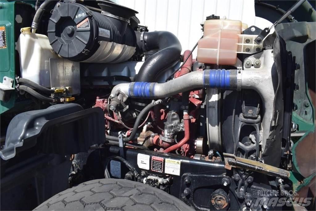 Mack GRANITE GU713 Cisternové nákladné vozidlá