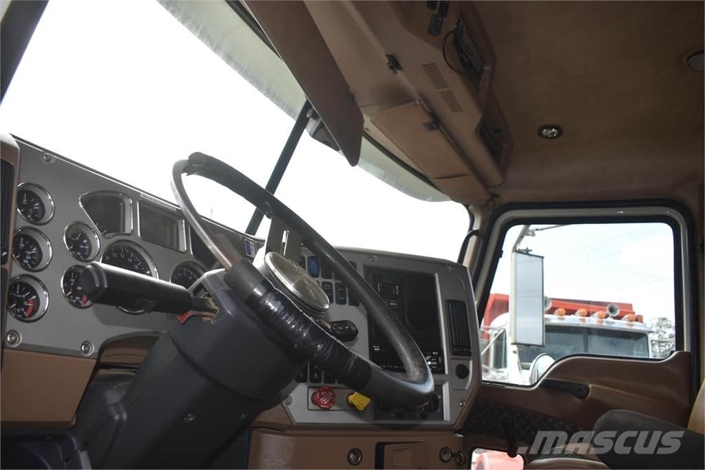 Mack GRANITE GU713 Sklápače