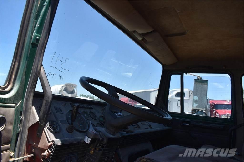 Mack MIDLINER CS200 Sklápače