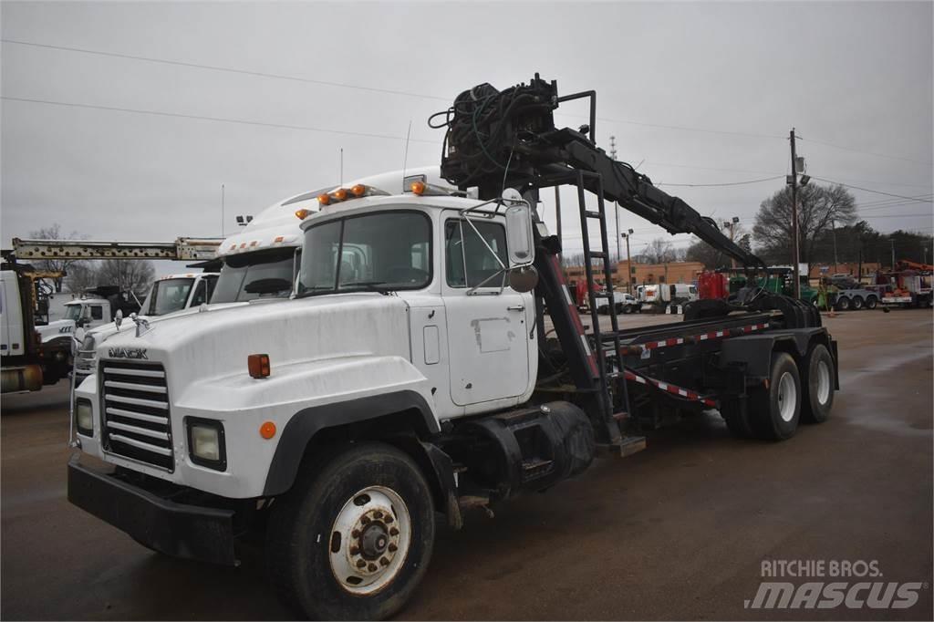 Mack RD688S Autožeriavy, hydraulické ruky
