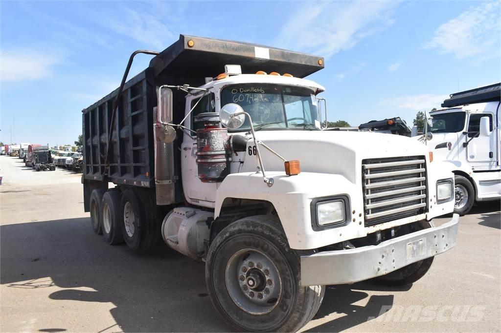 Mack RD688S Sklápače