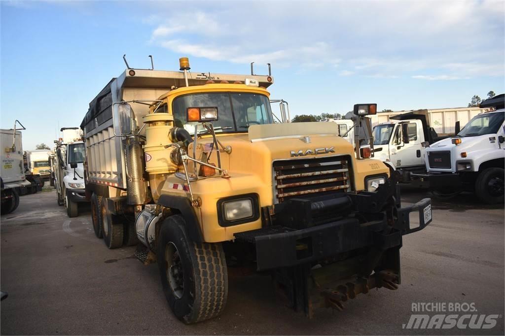 Mack RD688S Sklápače