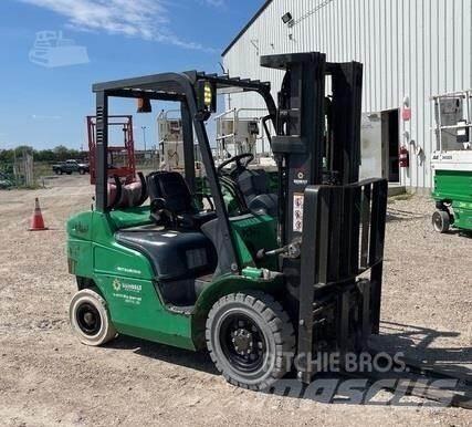 Mitsubishi FG25N Iné