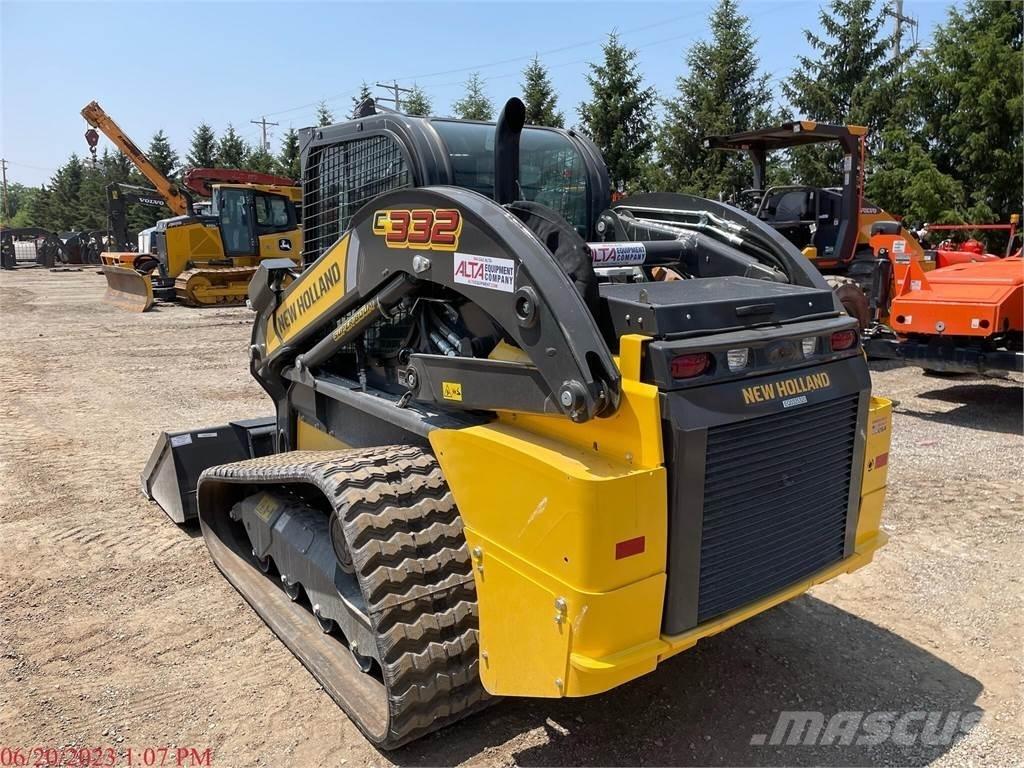 New Holland C332 Šmykom riadené nakladače