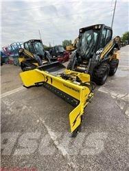 New Holland L328 Šmykom riadené nakladače