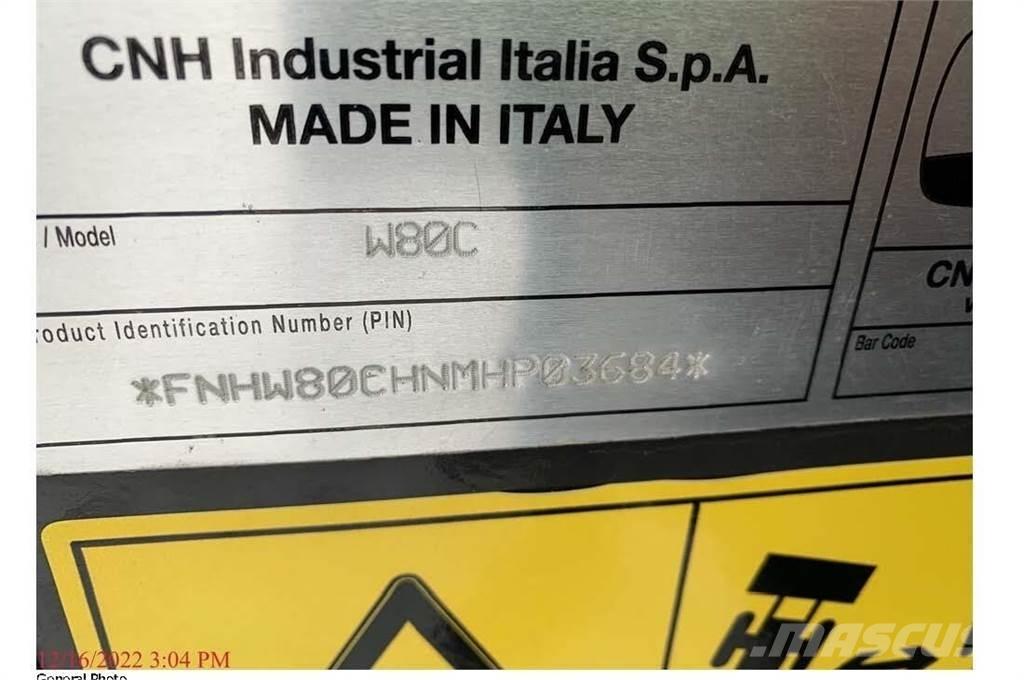 New Holland W80C Kolesové nakladače