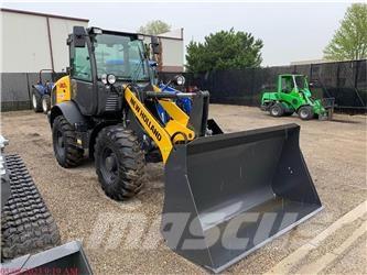 New Holland W80C Kolesové nakladače