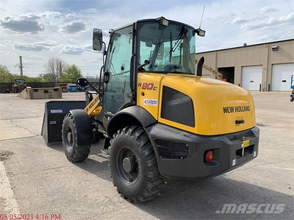 New Holland W80C Kolesové nakladače