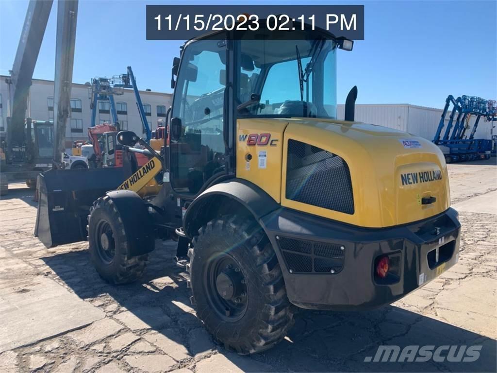 New Holland W80C Kolesové nakladače