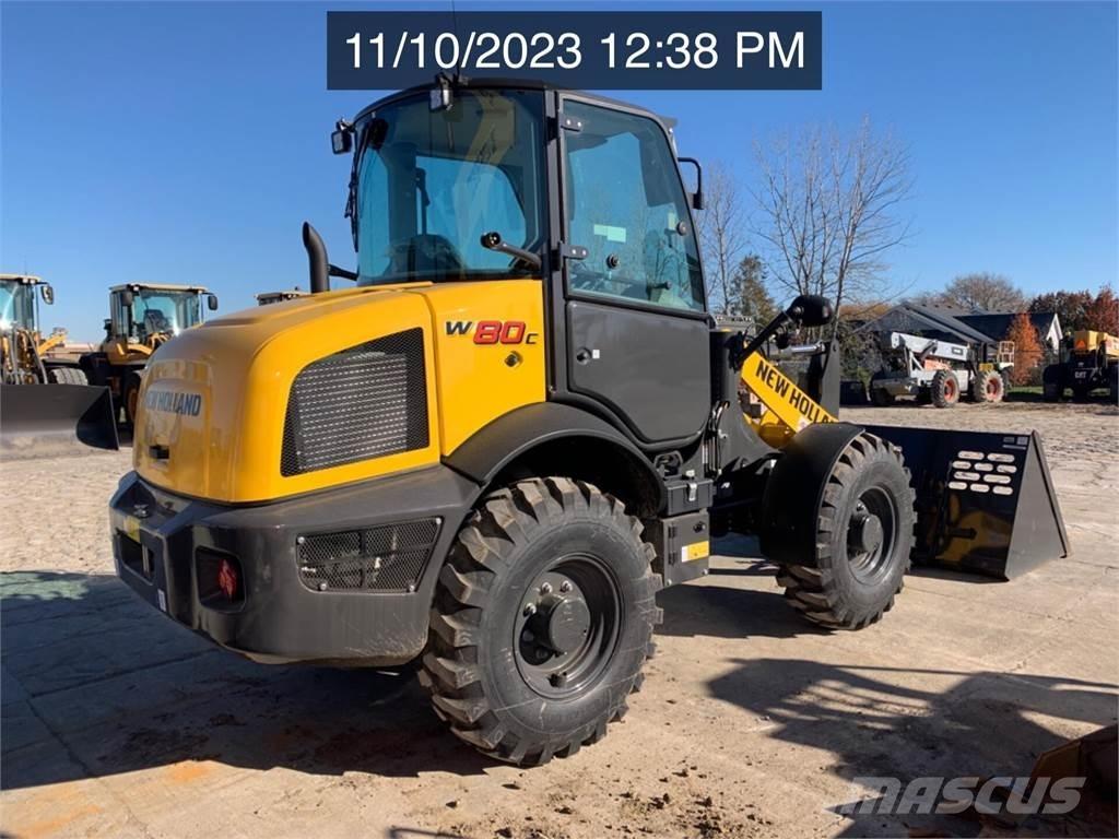 New Holland W80C Kolesové nakladače