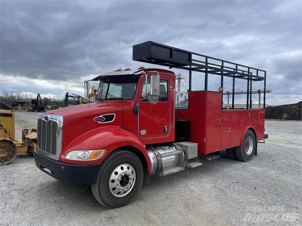 Peterbilt 337 Komunálne / Multi-úžitkové vozidlá